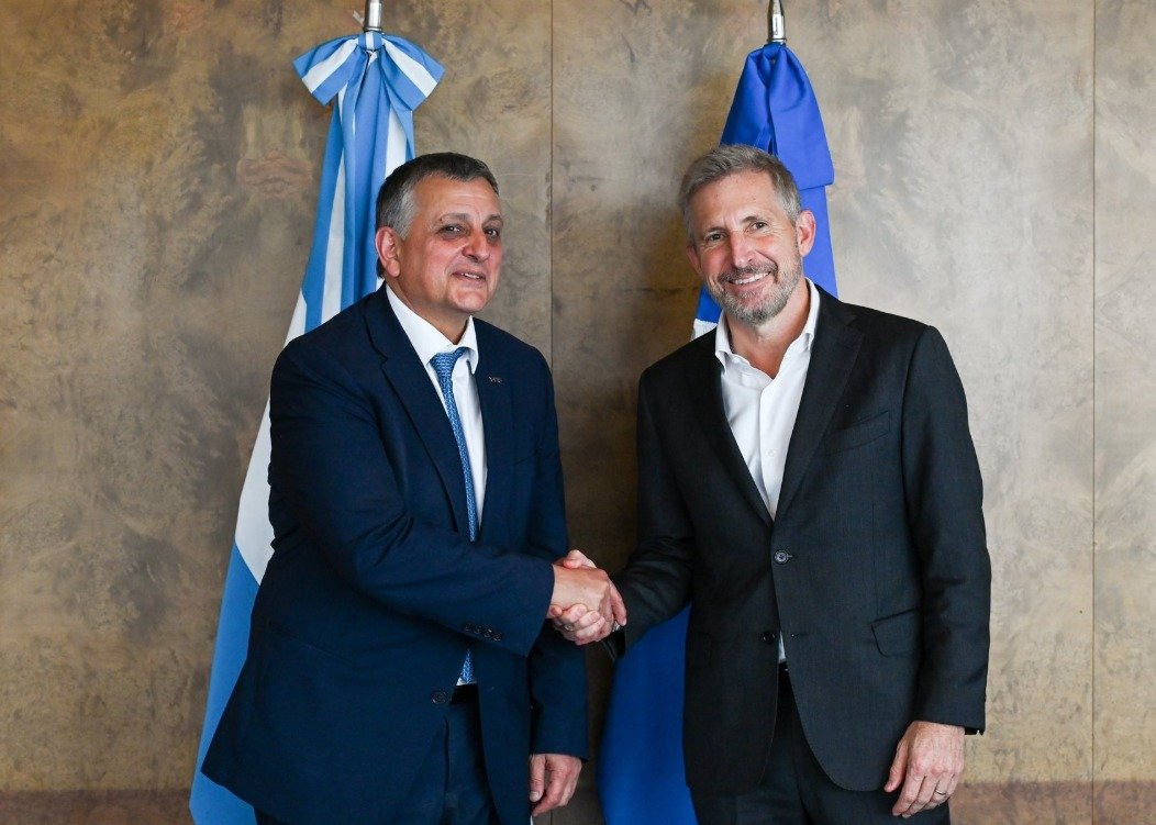 YPF y Entre Ríos firman convenio para optimizar logística de arena en Vaca Muerta
